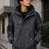 ChatGPT Image 10 ago 2026, 01_54_00 p.m. CASACA PARKA 2 EN 1 OUTDOOR